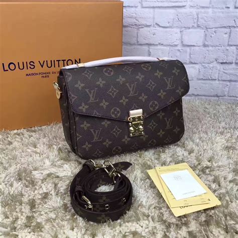 louis vuitton pochette metis serial number